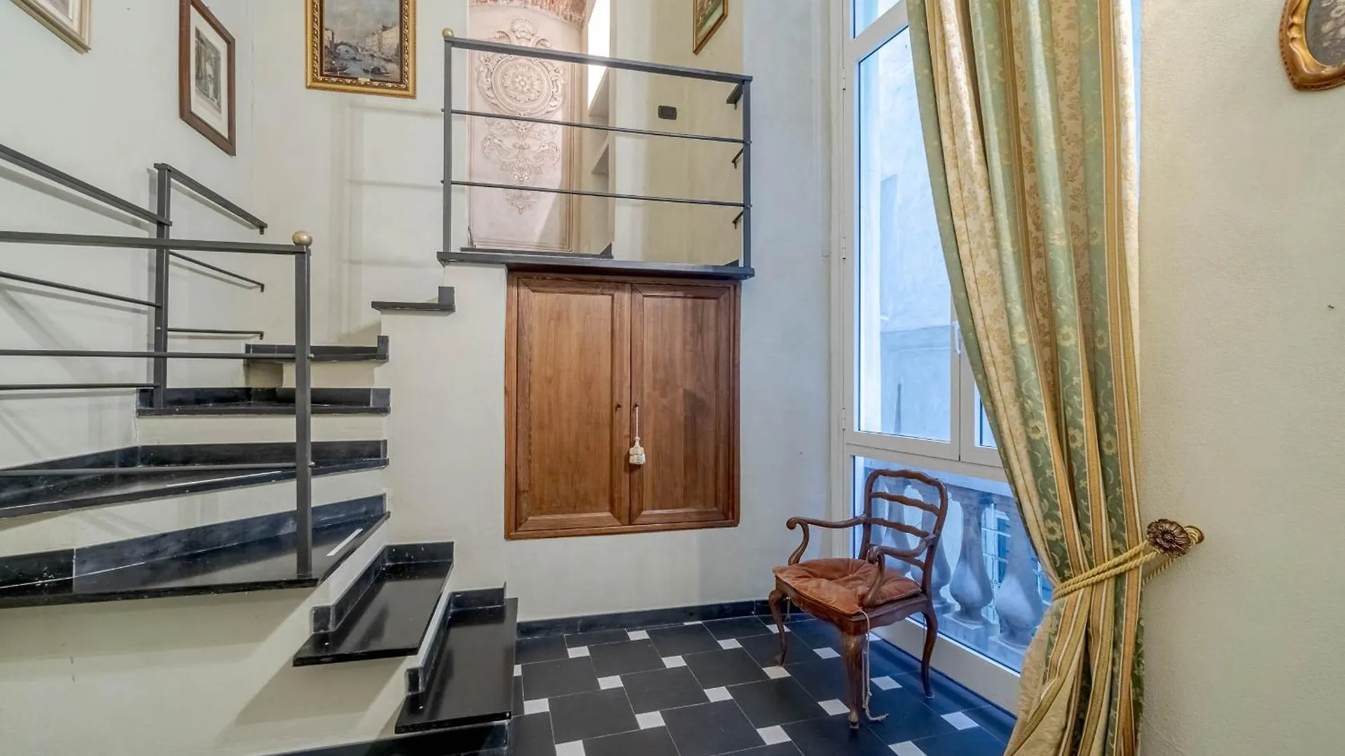 Palazzo Grimaldi Duplex Apartment Genua